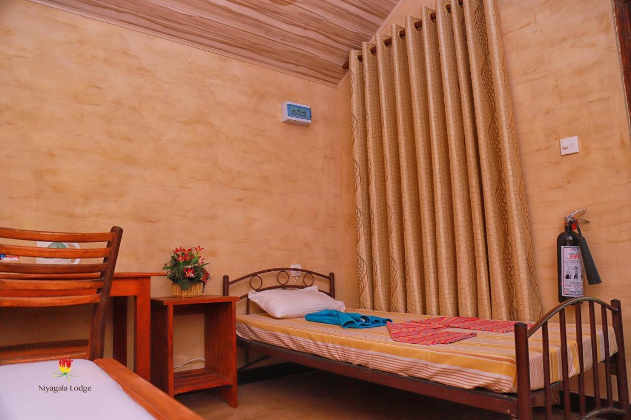 Hotel Niyagala Lodge Sigiriya Exteriör bild